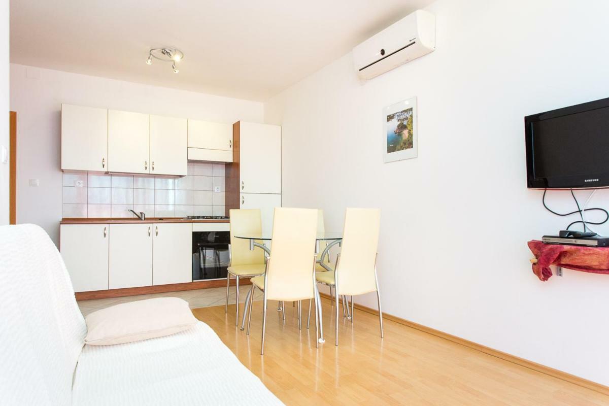 Adria Punat Apartments מראה חיצוני תמונה